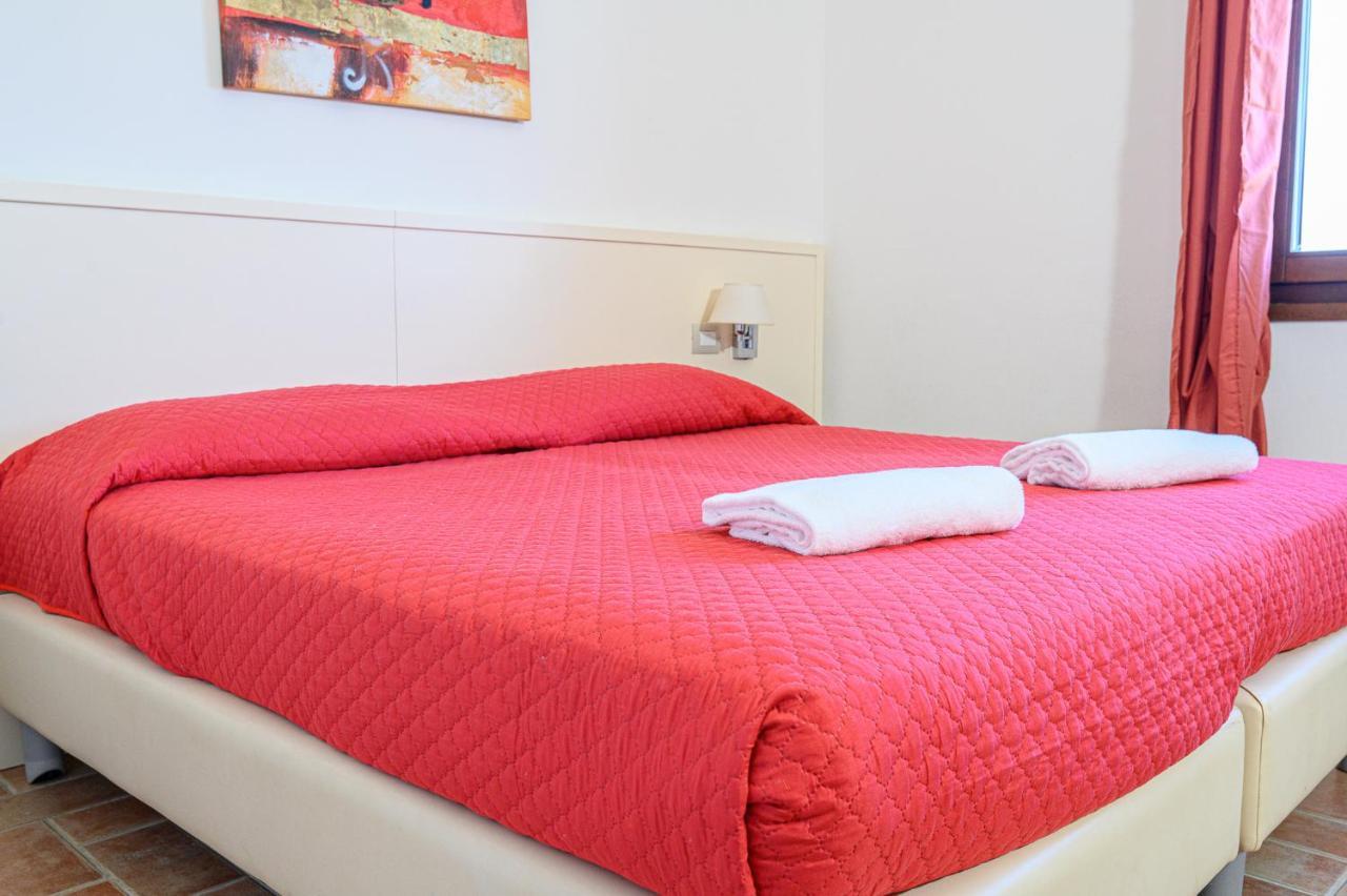 Residenza Principina Aparthotel Principina Terra Εξωτερικό φωτογραφία
