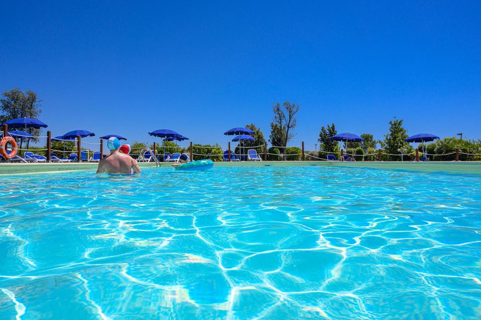 Residenza Principina Aparthotel Principina Terra Εξωτερικό φωτογραφία